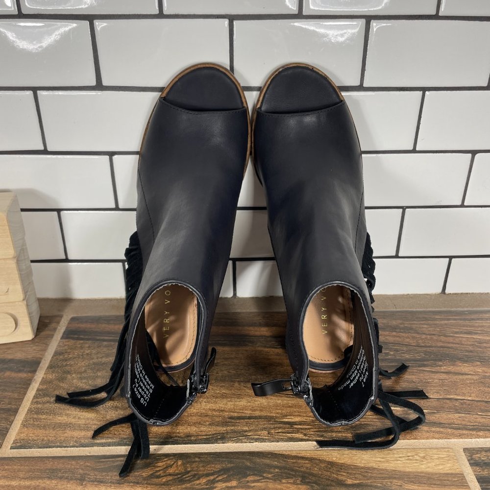 Very Volatile Poca Womens Size 7 Shoes Black Peep Toe Leather Fringe Ankle Boot - Picture 6 of 12